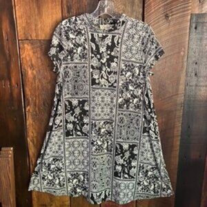 Pink Rose A-line Dress - Size M - NEW